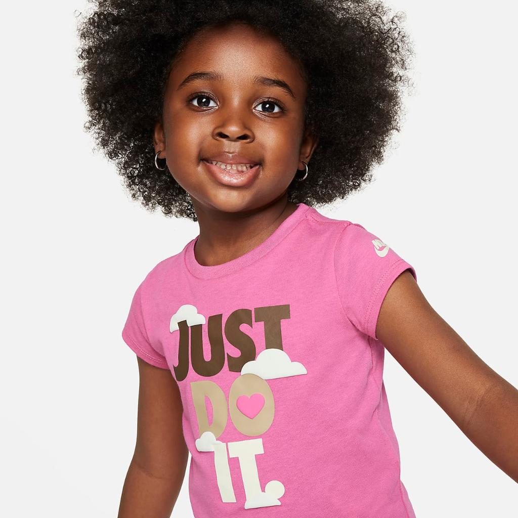 Nike Sweet Swoosh &quot;Just Do It&quot; Toddler Graphic T-Shirt 26L800-AHD