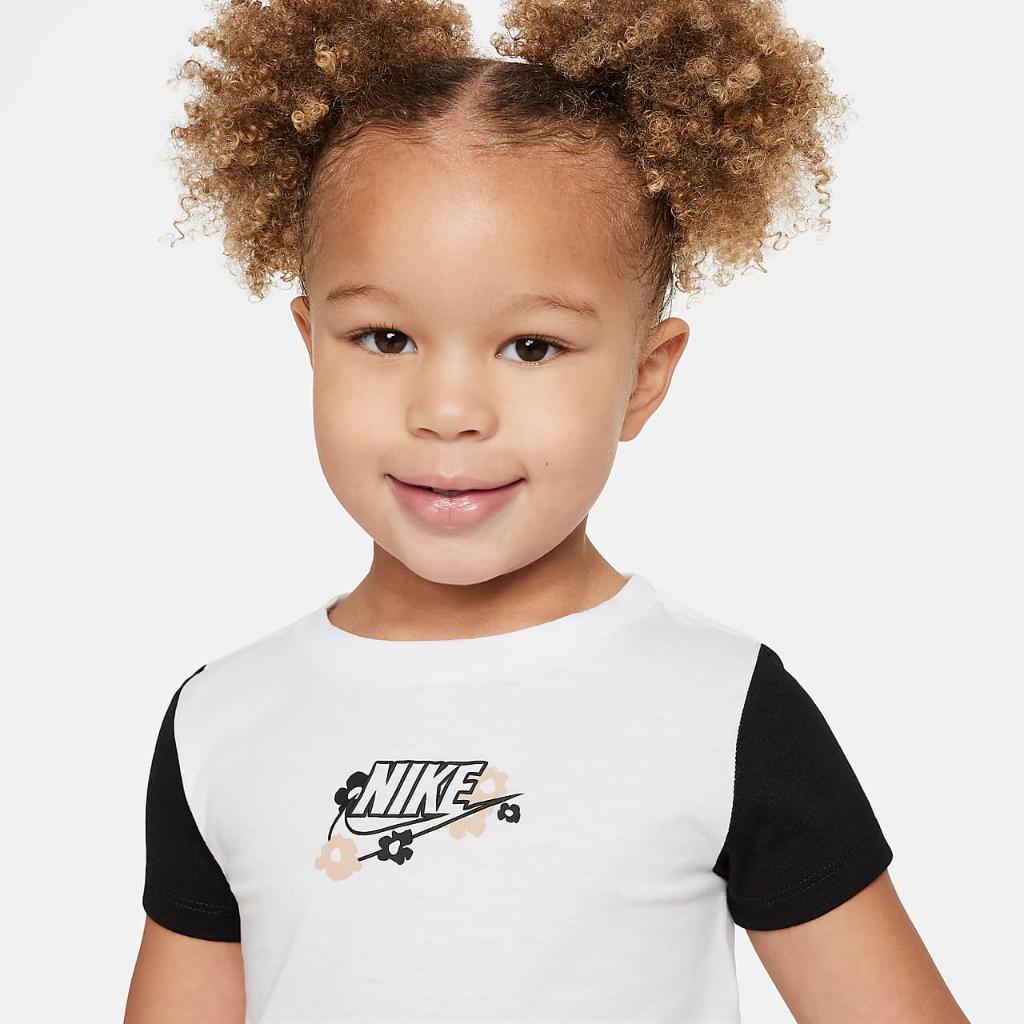 Nike &quot;Your Move&quot; Toddler Graphic T-Shirt 26L811-001
