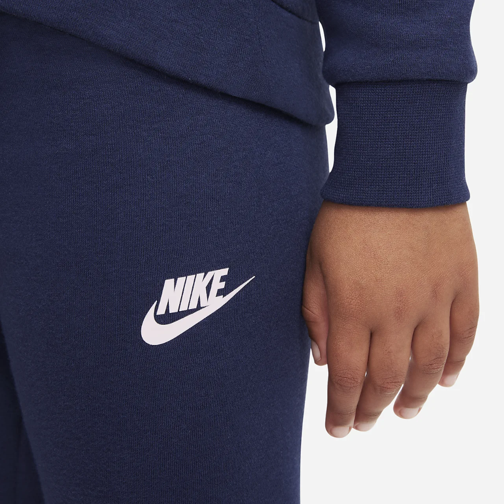Nike Sportswear Club Fleece Little Kids&#039; Hoodie and Joggers Set 36I319-U90