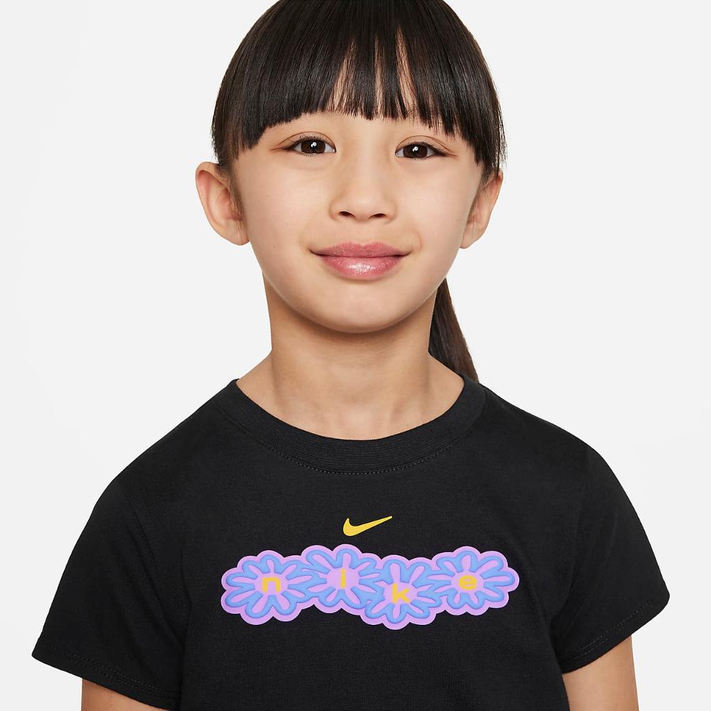Nike Flower Graphic Tee Little Kids T-Shirt 36L256-023