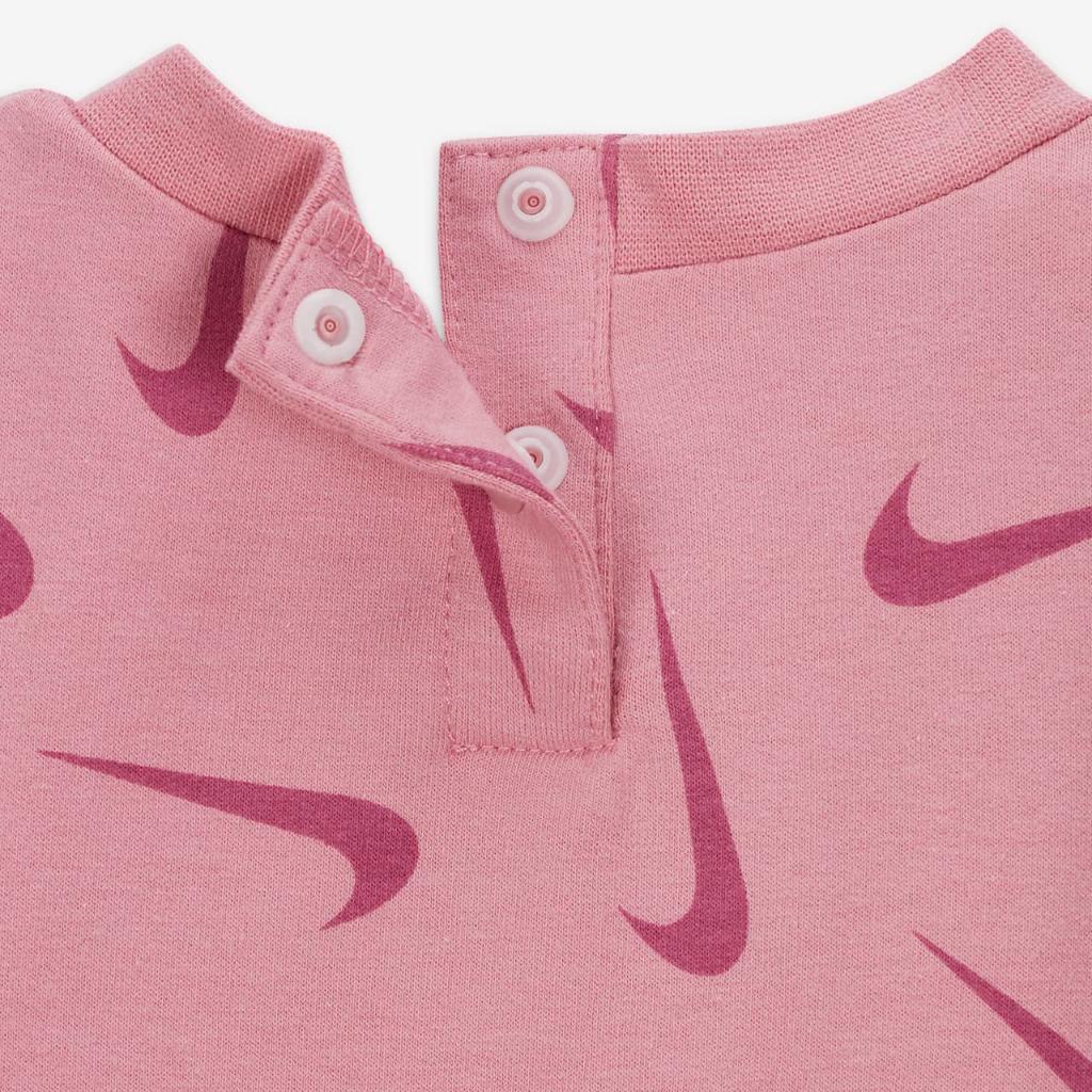 Nike Baby (3-6M) Printed Short Sleeve Coverall 56J879-A0S