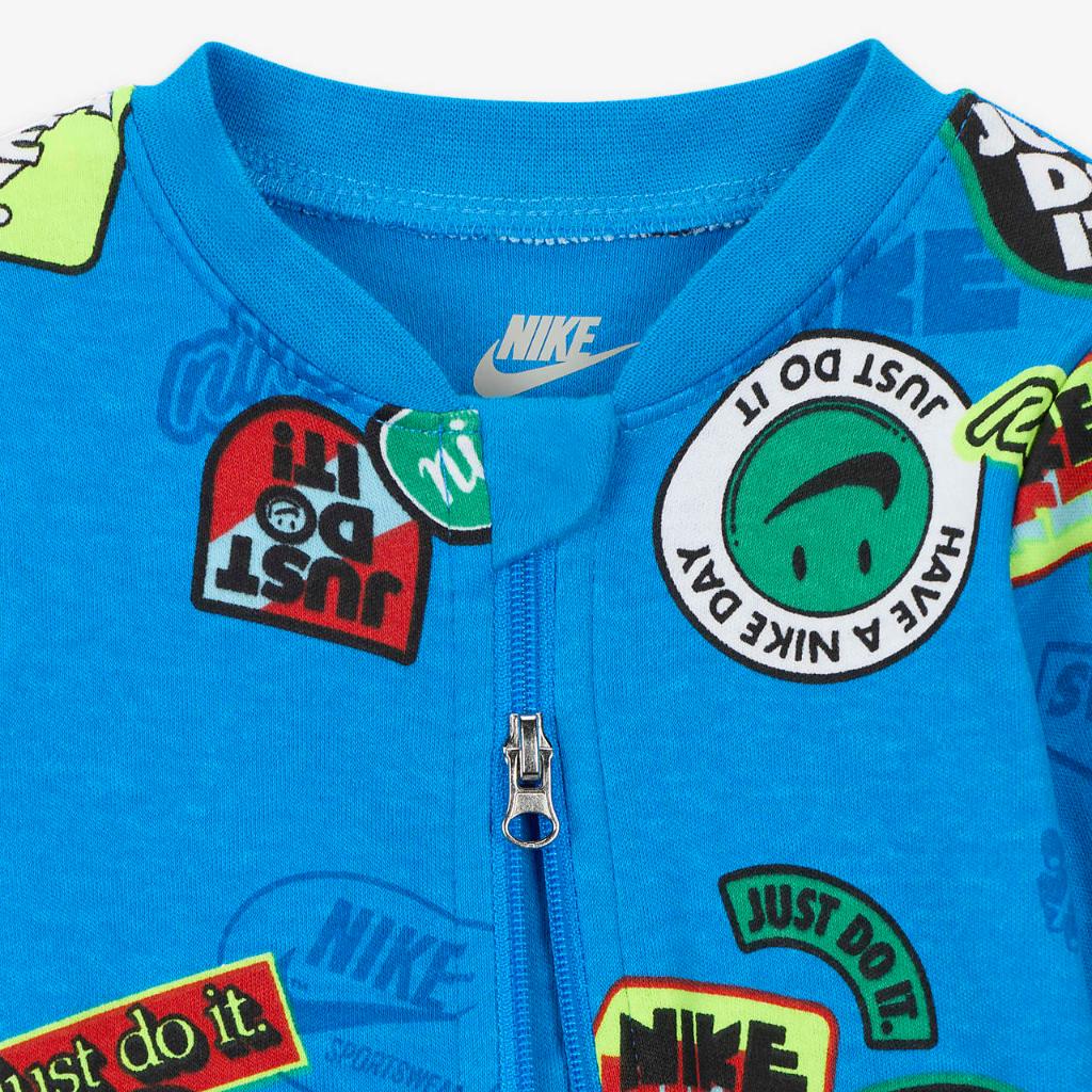 Nike Sportswear Baby (0-9M) Printed Footed Coverall 56L697-B68