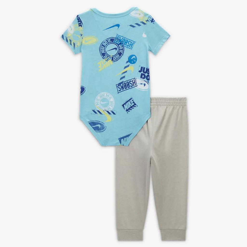 Nike Wild Air Printed Bodysuit and Pants Set Baby 2-Piece Bodysuit Set 66K872-C87