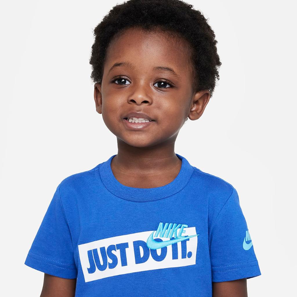 Nike &quot;Just Do It&quot; Embroidery Tee Toddler T-Shirt 76K524-U89