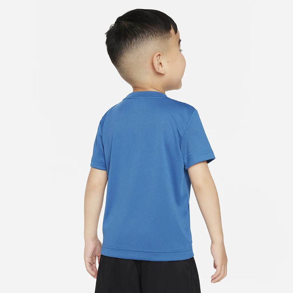 Nike Club Seasonal Camo Tee Toddler Dri-FIT T-Shirt 76L057-U1R