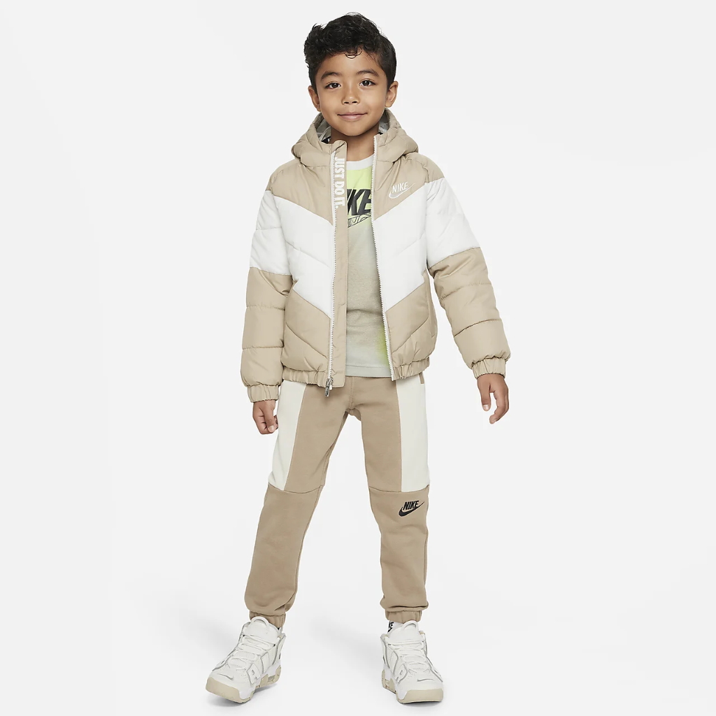 Nike Little Kids&#039; Hooded Chevron Puffer Jacket 86K082-X1T