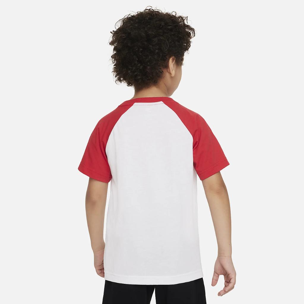 Nike Sportswear Futura Raglan Tee Little Kids&#039; T-Shirt 86K661-001