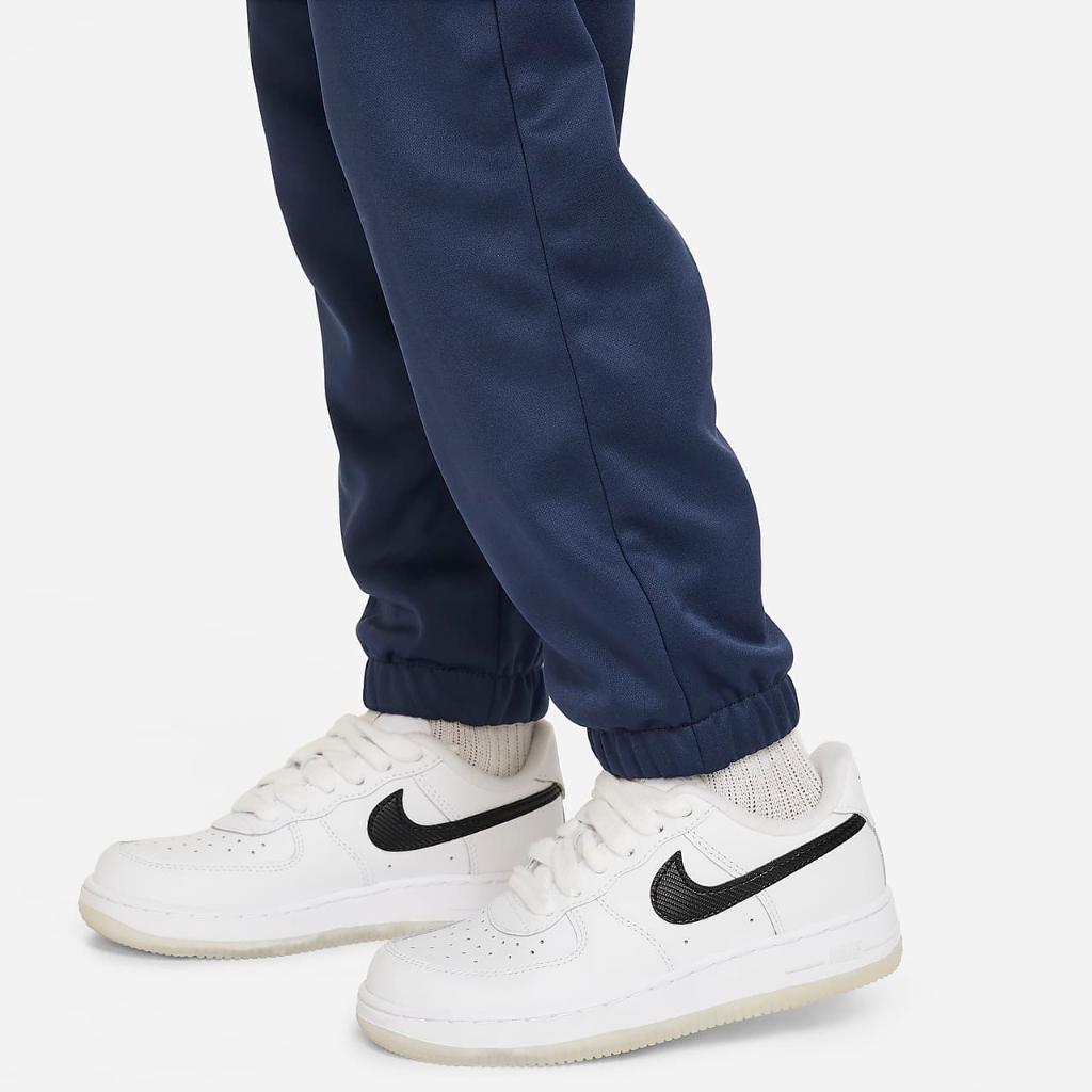 Nike Sportswear Lifestyle Essentials 2-Piece Set Little Kids Dri-FIT Tracksuit 86L049-U90