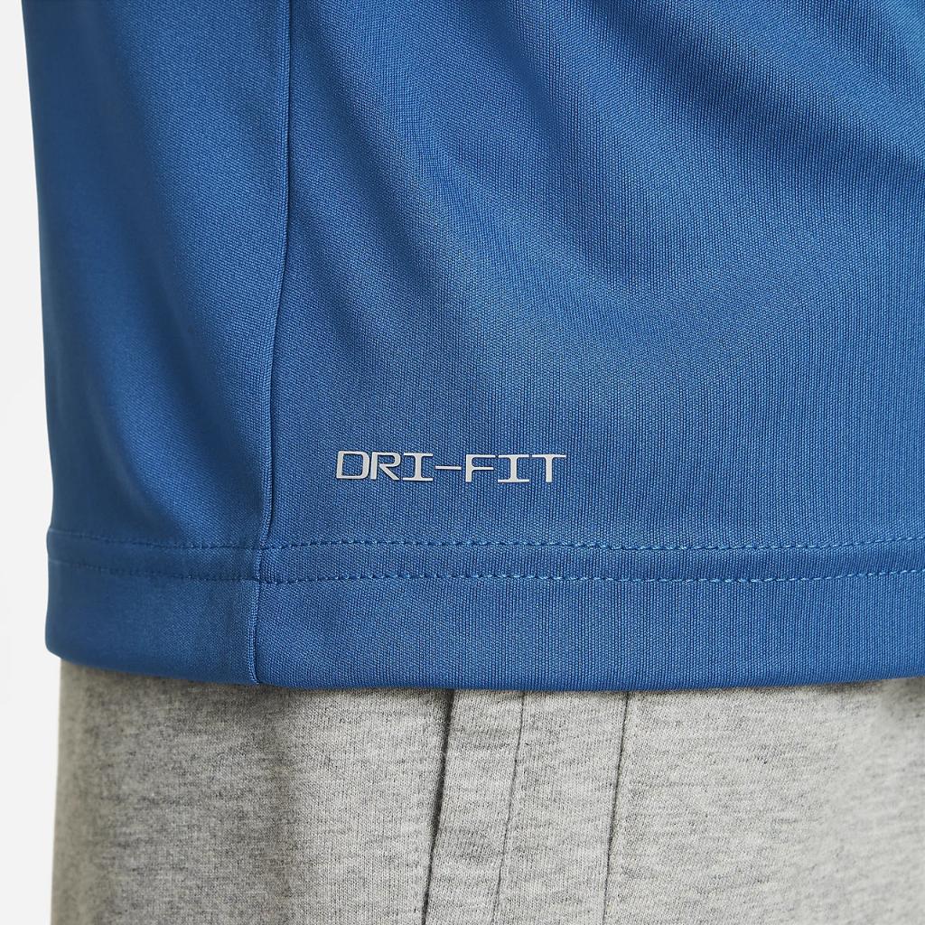 Nike Club Seasonal Camo Tee Little Kids Dri-FIT T-Shirt 86L057-U1R