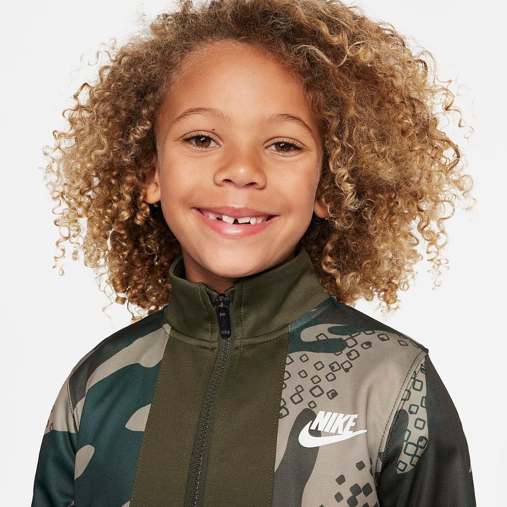 Nike Sportswear Club Camo Set Little Kids Dri-FIT Tracksuit 86L165-F84