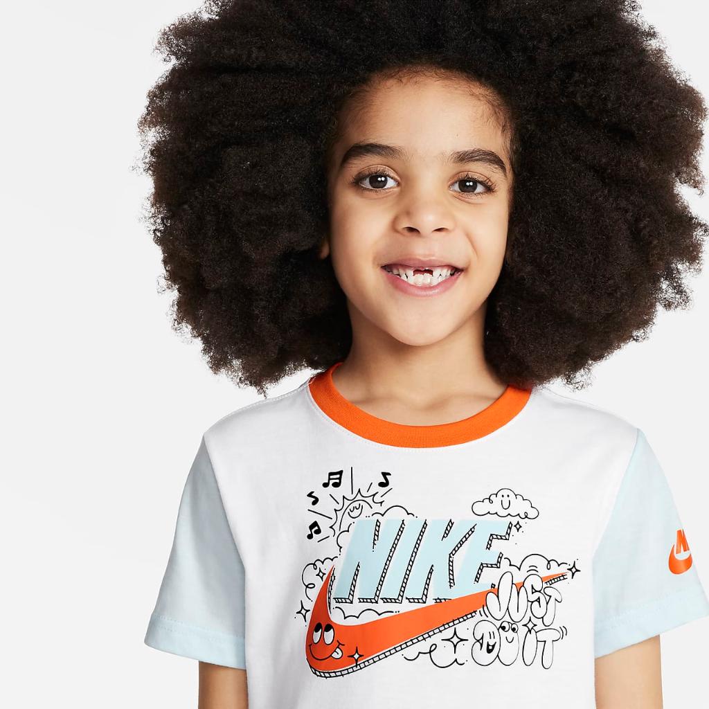 Nike Sportswear Create Your Own Adventure Little Kids&#039; T-Shirt and Shorts Set 86M016-G25