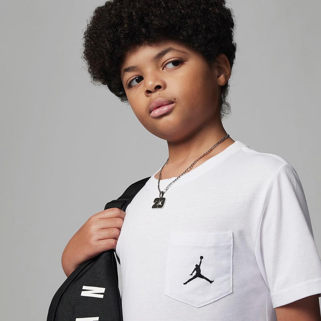 Jordan Core Pocket Tee Big Kids&#039; T-Shirt 95C262-001