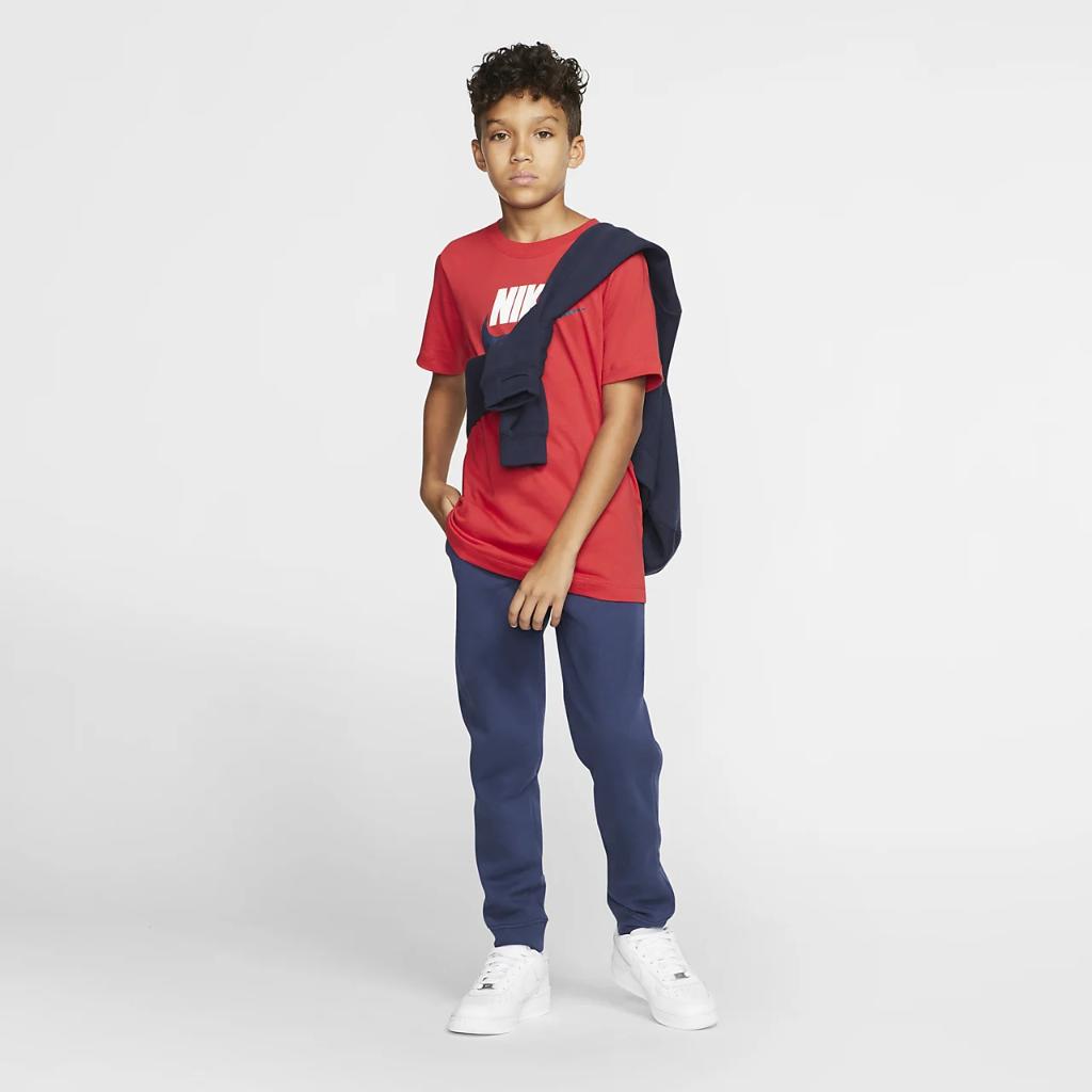 Nike Sportswear Big Kids&#039; Cotton T-Shirt AR5252-659