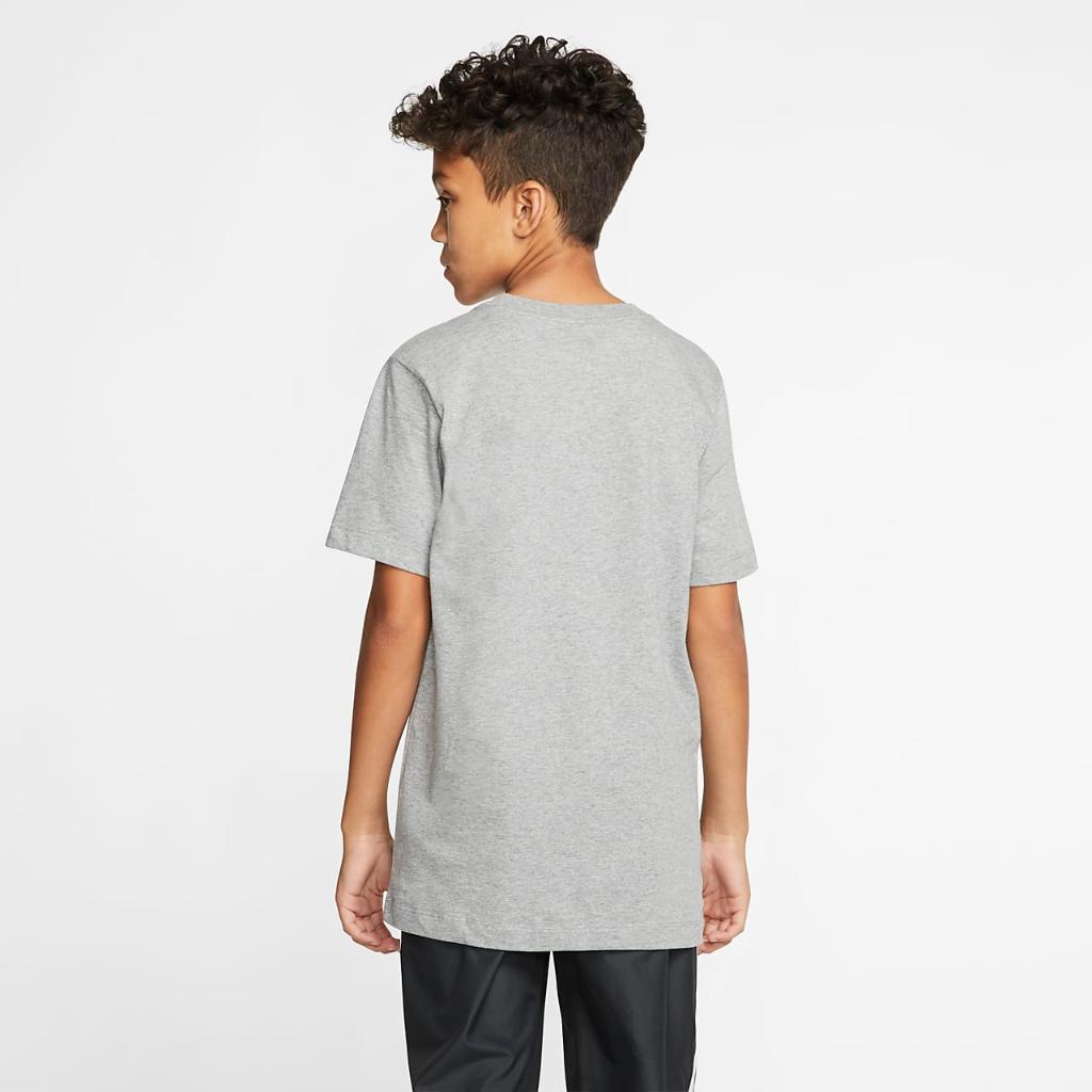 Nike Sportswear Big Kids&#039; T-Shirt AR5254-063