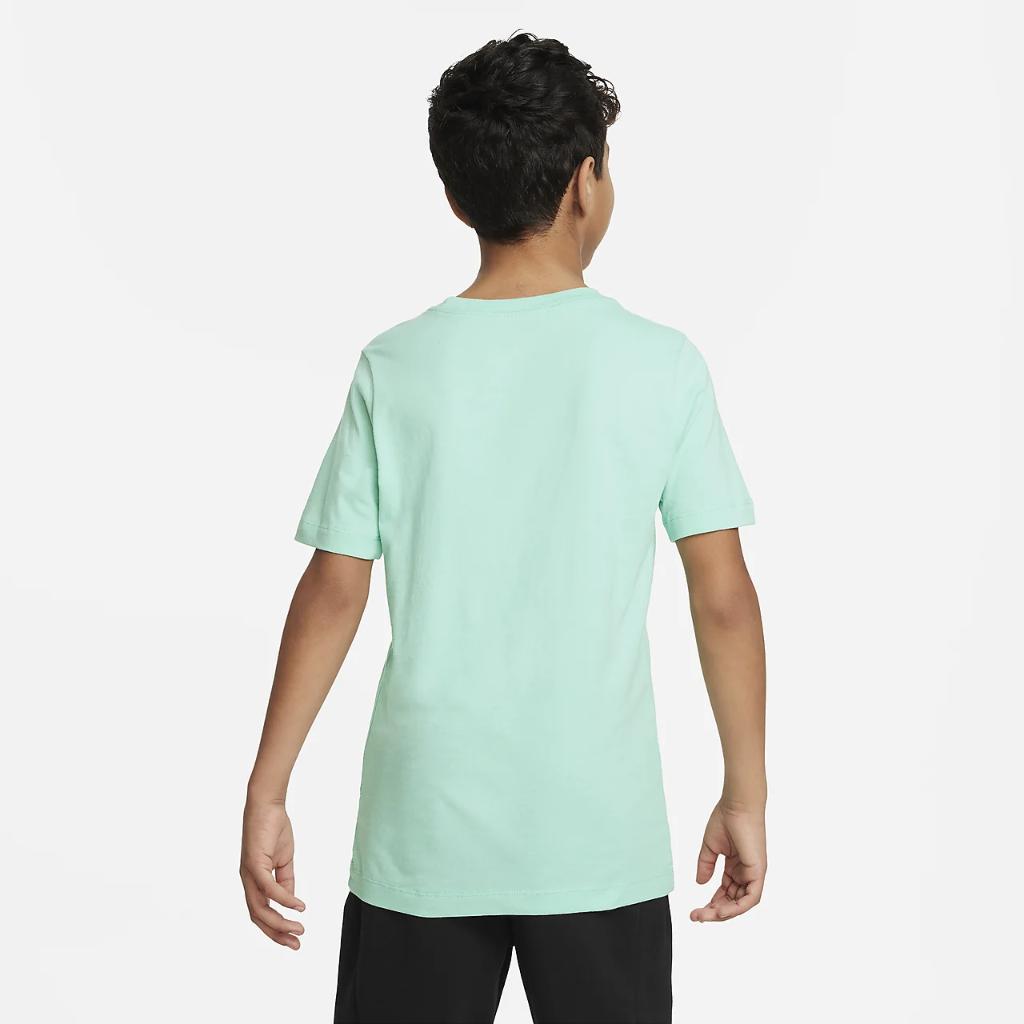 Nike Sportswear Big Kids&#039; T-Shirt AR5254-350