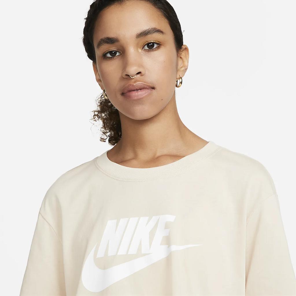 Nike Sportswear Essential Women&#039;s Cropped Logo T-Shirt BV6175-126