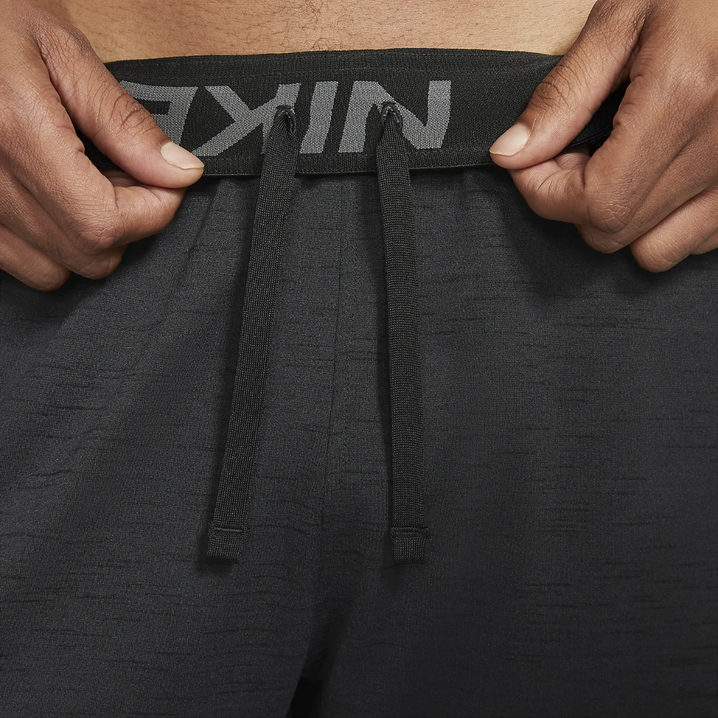Nike Yoga Dri-FIT Men&#039;s Shorts CZ2210-010