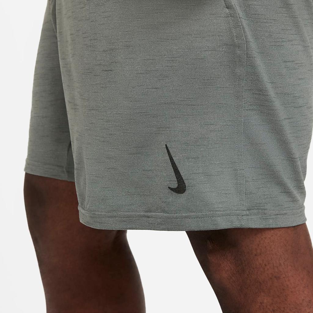 Nike Yoga Dri-FIT Men&#039;s Shorts CZ2210-068