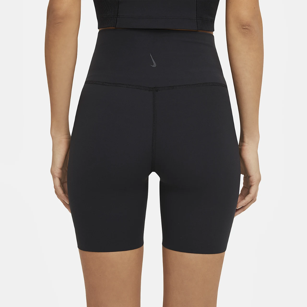 Nike Yoga Luxe Women&#039;s Shorts CZ9194-010