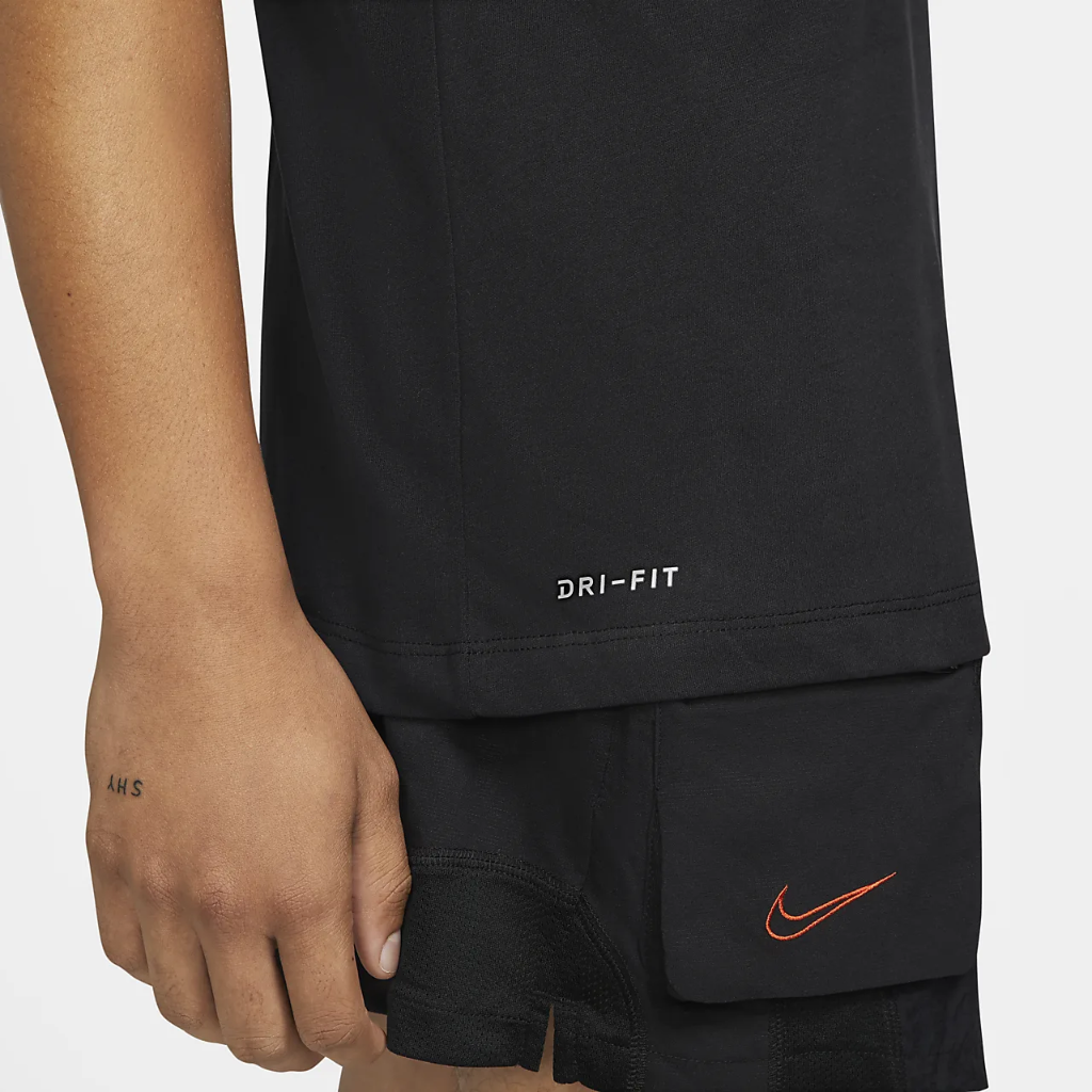 Nike Dri-FIT Men’s Swoosh Training T-Shirt CZ9724-010