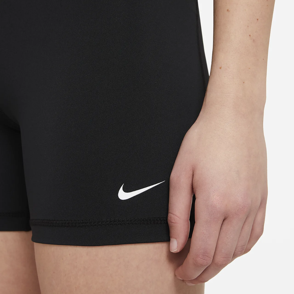 Nike Pro 365 Women&#039;s 5&quot; Shorts CZ9831-010