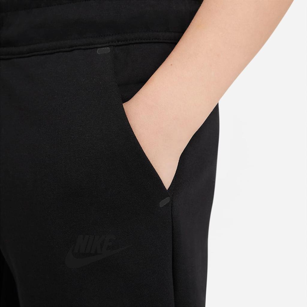 Nike Sportswear Tech Fleece Big Kids&#039; (Boys&#039;) Shorts DA0826-010