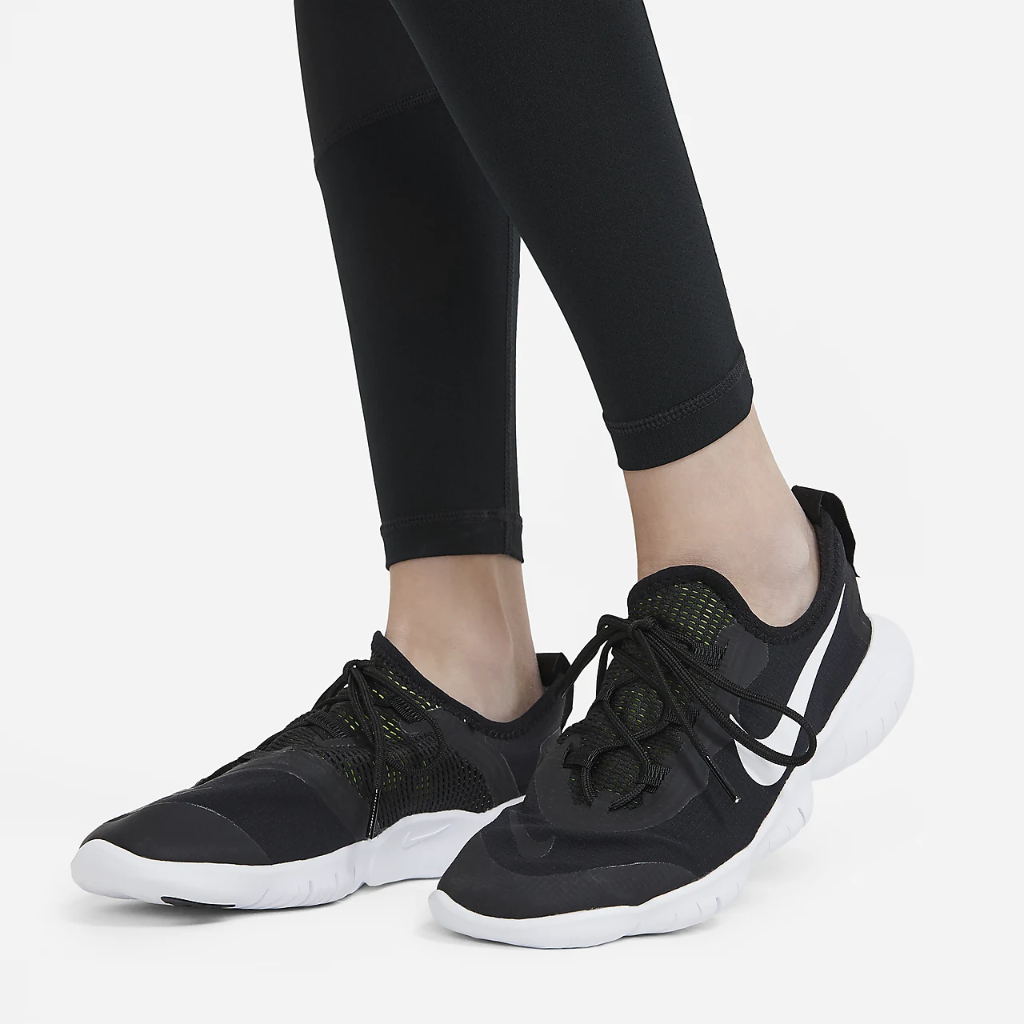 Nike Pro Big Kids&#039; (Girls&#039;) Leggings DA1028-010