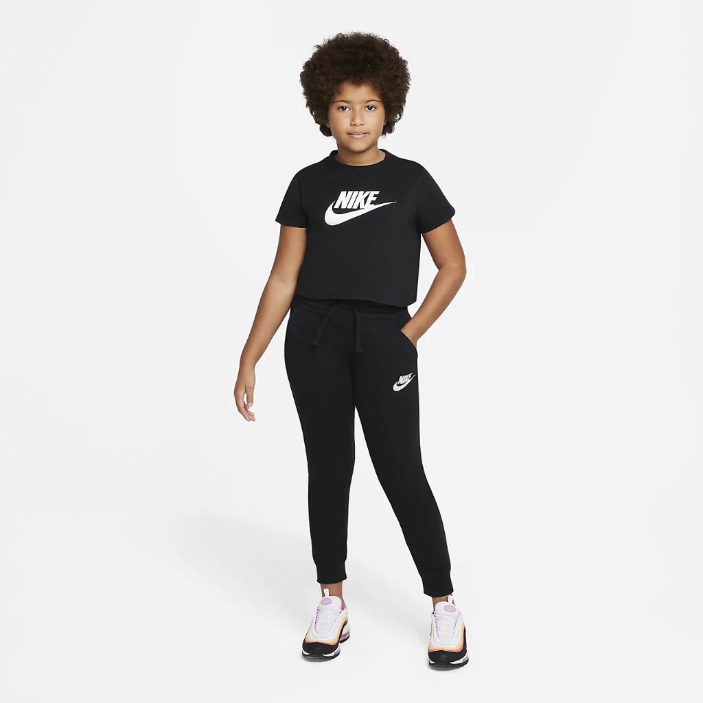 Nike Sportswear Big Kids&#039; (Girls&#039;) Cropped T-Shirt DA6925-012