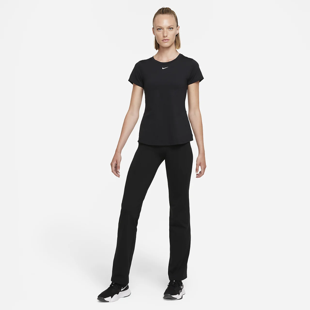 Nike Dri-FIT One Luxe Women&#039;s Slim Fit Short-Sleeve Top DD0600-010