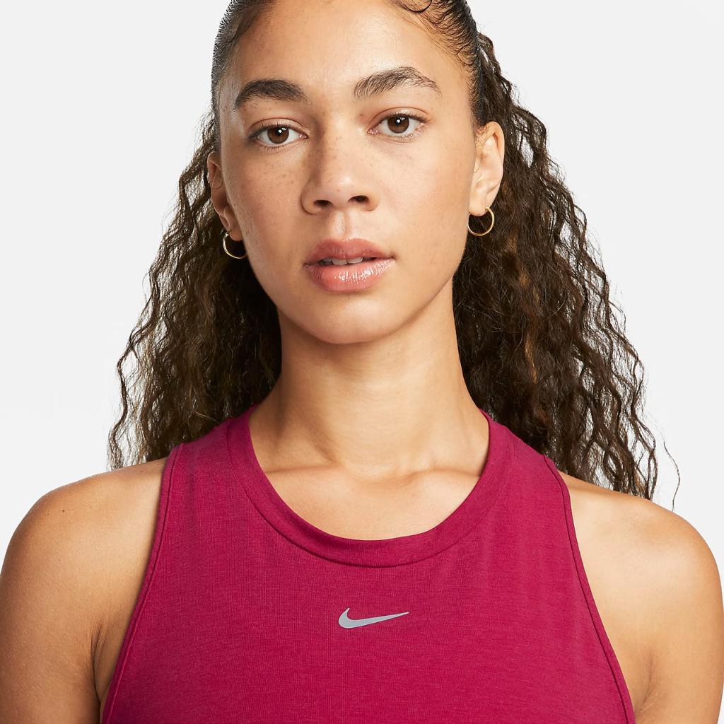 Nike Dri-FIT One Luxe Women&#039;s Standard Fit Tank DD0615-620