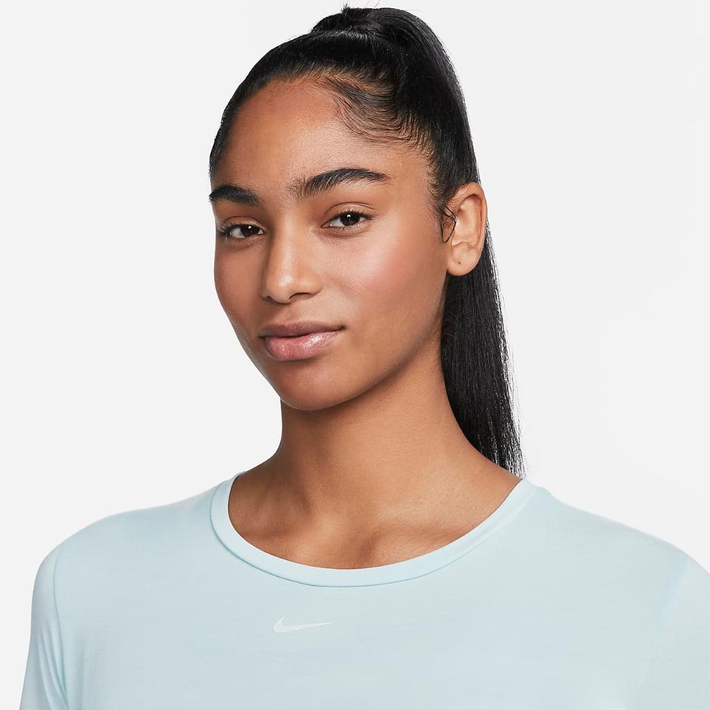 Nike Dri-FIT One Luxe Women&#039;s Twist Cropped Short-Sleeve Top DD4921-442