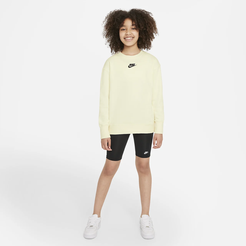 Nike Sportswear Club Fleece Big Kids&#039; (Girls&#039;) Crew Sweatshirt DD7473-113