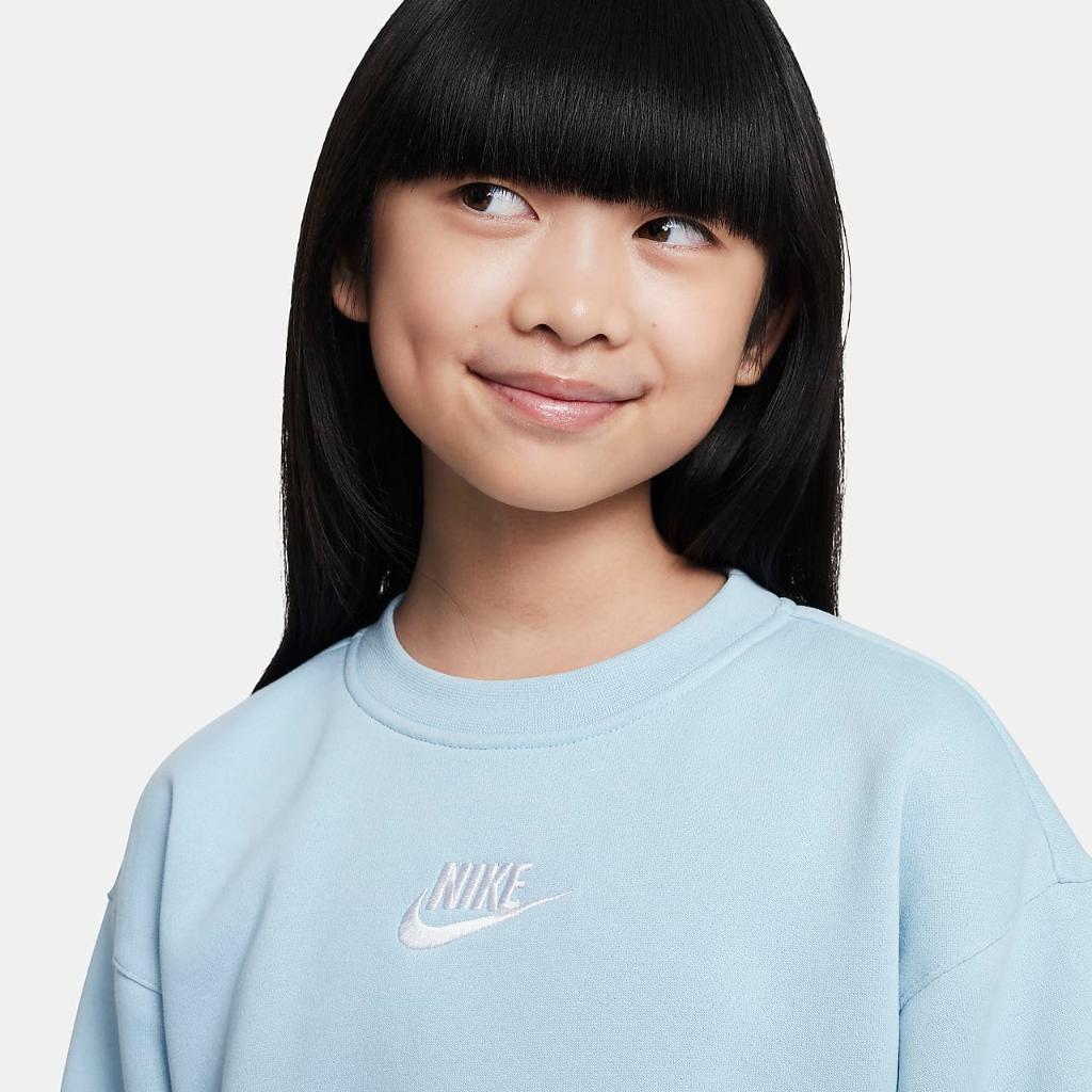 Nike Sportswear Club Fleece Big Kids&#039; (Girls&#039;) Crew Sweatshirt DD7473-442