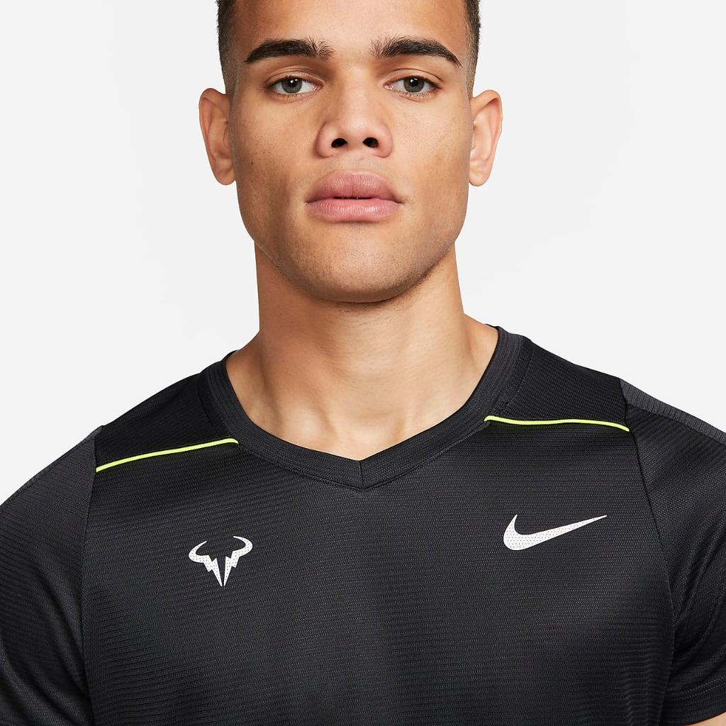 NikeCourt Dri-FIT Rafa Challenger Men&#039;s Short-Sleeve Tennis Top DD8547-045