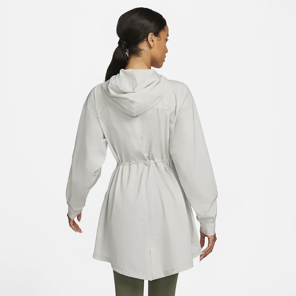 Nike Dri-FIT Bliss Luxe Women&#039;s Anorak Jacket DH3527-012