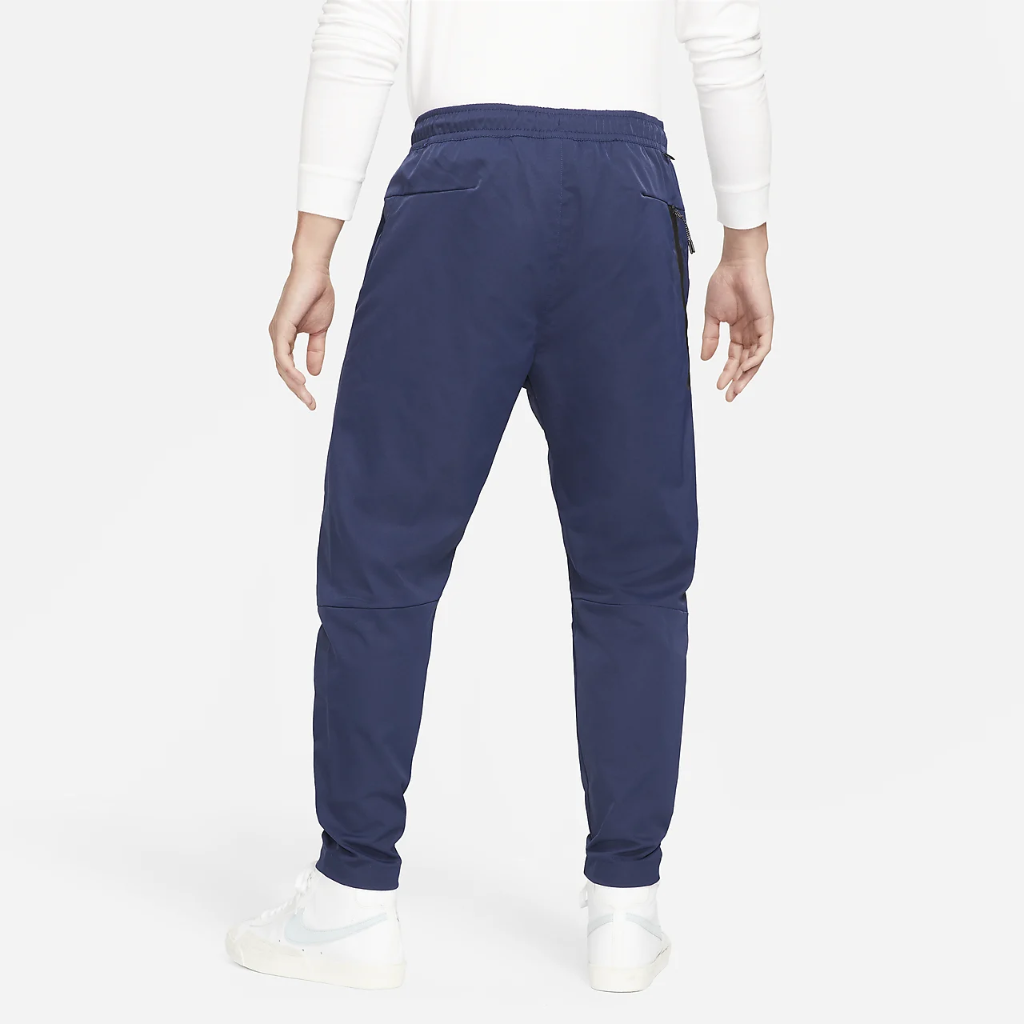 Nike Sportswear Tech Essentials Men&#039;s Unlined Commuter Pants DH4224-410