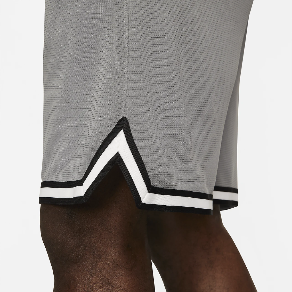Nike Dri-FIT DNA Men&#039;s Basketball Shorts DH7160-065