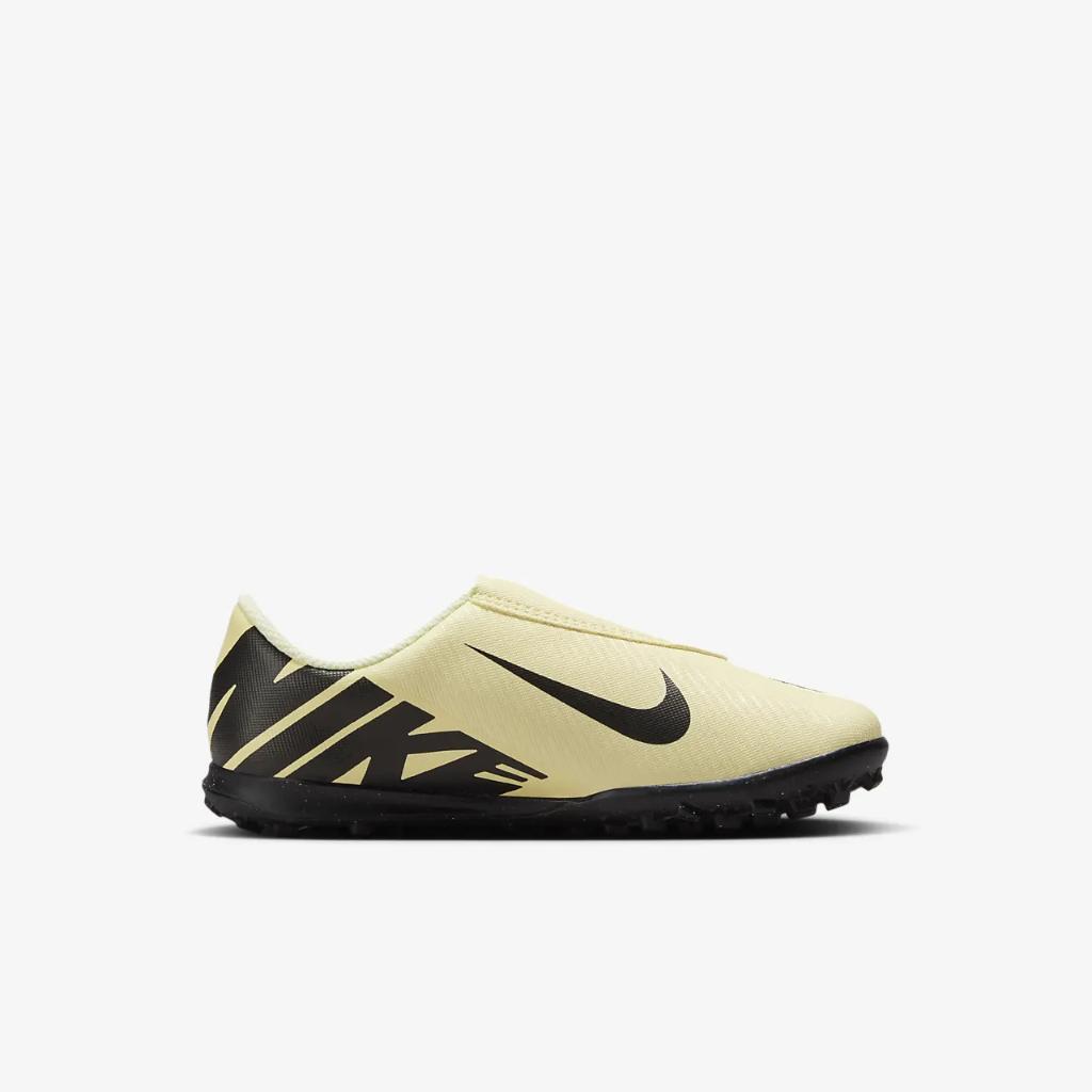 Nike Jr. Mercurial Vapor 15 Club Little Kids&#039; Turf Low-Top Soccer Shoes DJ5966-700