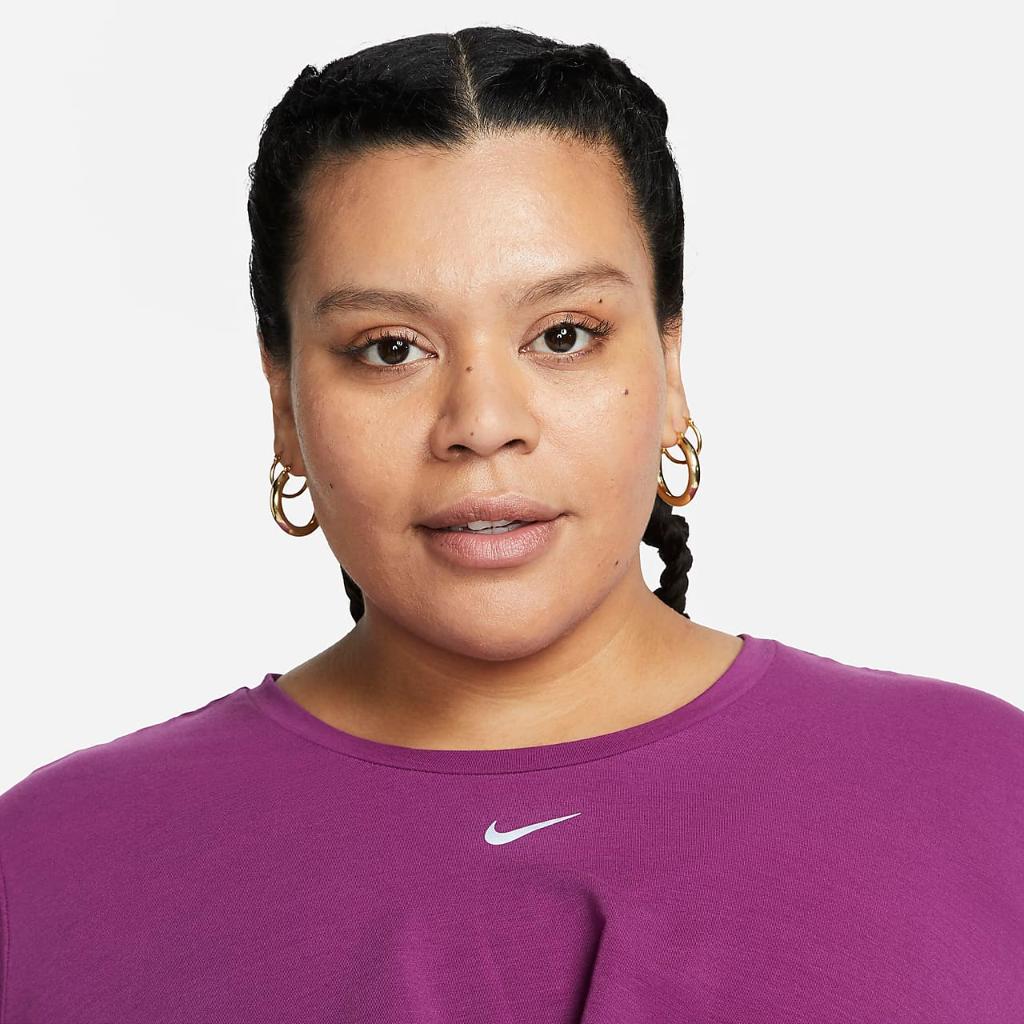Nike Dri-FIT One Luxe Women&#039;s Twist Cropped Short-Sleeve Top (Plus Size) DJ6756-503