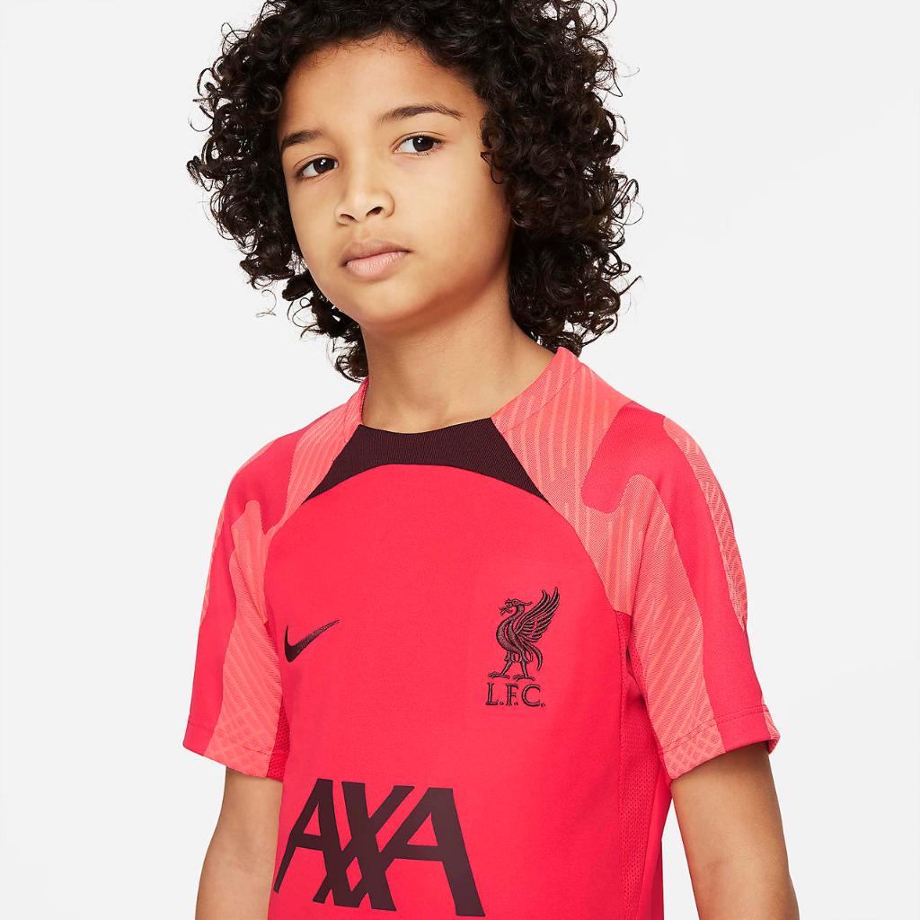 Liverpool FC Strike Big Kids&#039; Nike Dri-FIT Short-Sleeve Soccer Top DJ8721-661