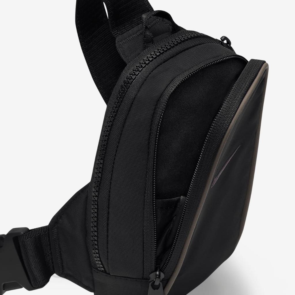 Nike Sportswear Essentials Crossbody Bag (1L) DJ9794-010