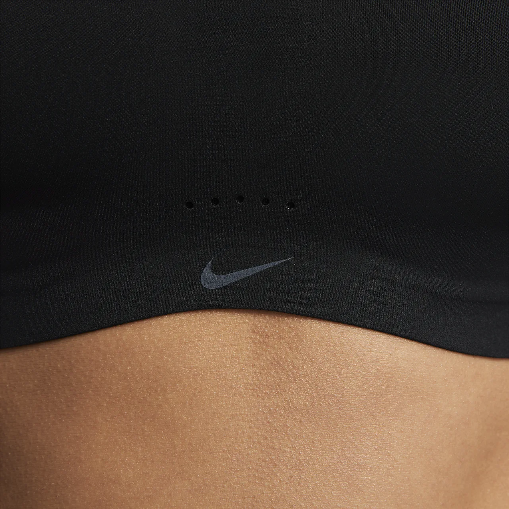 Nike Dri-FIT Alate Coverage Women&#039;s Light-Support Padded Sports Bra DM0530-010