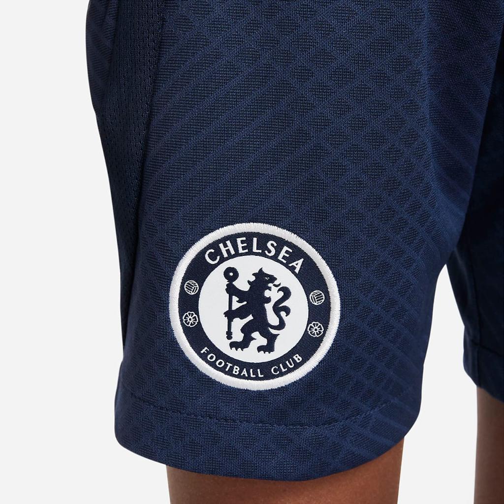 Chelsea FC Strike Big Kids&#039; Nike Dri-FIT Soccer Shorts DM2878-419