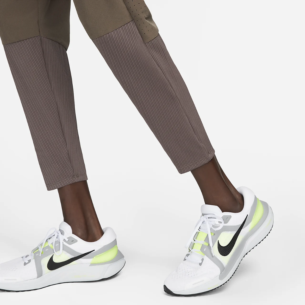 Nike Dri-FIT ADV AeroSwift Men&#039;s Racing Pants DM4615-004