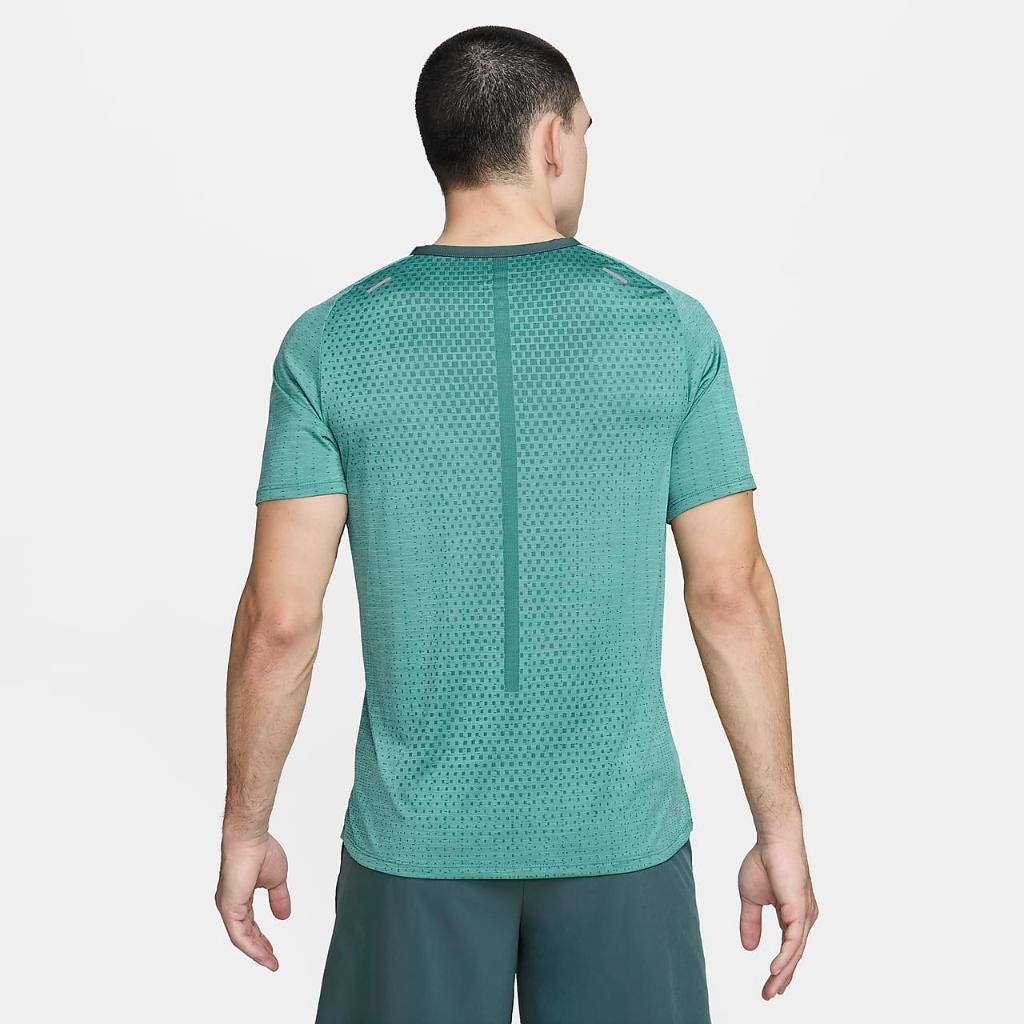 Nike TechKnit Men&#039;s Dri-FIT ADV Short-Sleeve Running Top DM4753-338