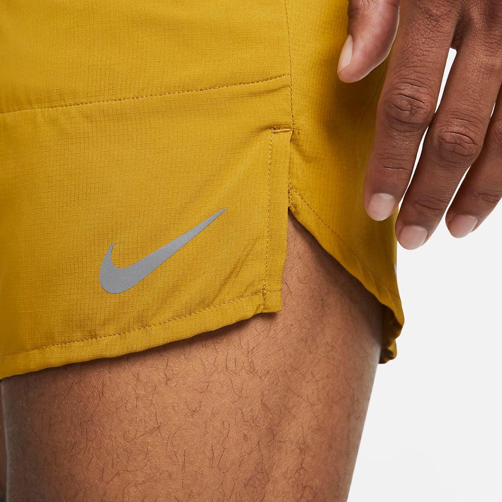 Nike Stride Men&#039;s Dri-FIT 7&quot; Brief-Lined Running Shorts DM4761-716