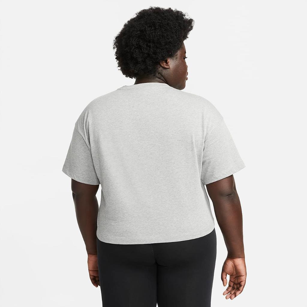 Nike Sportswear Essential Women&#039;s T-Shirt (Plus Size) DM5132-063