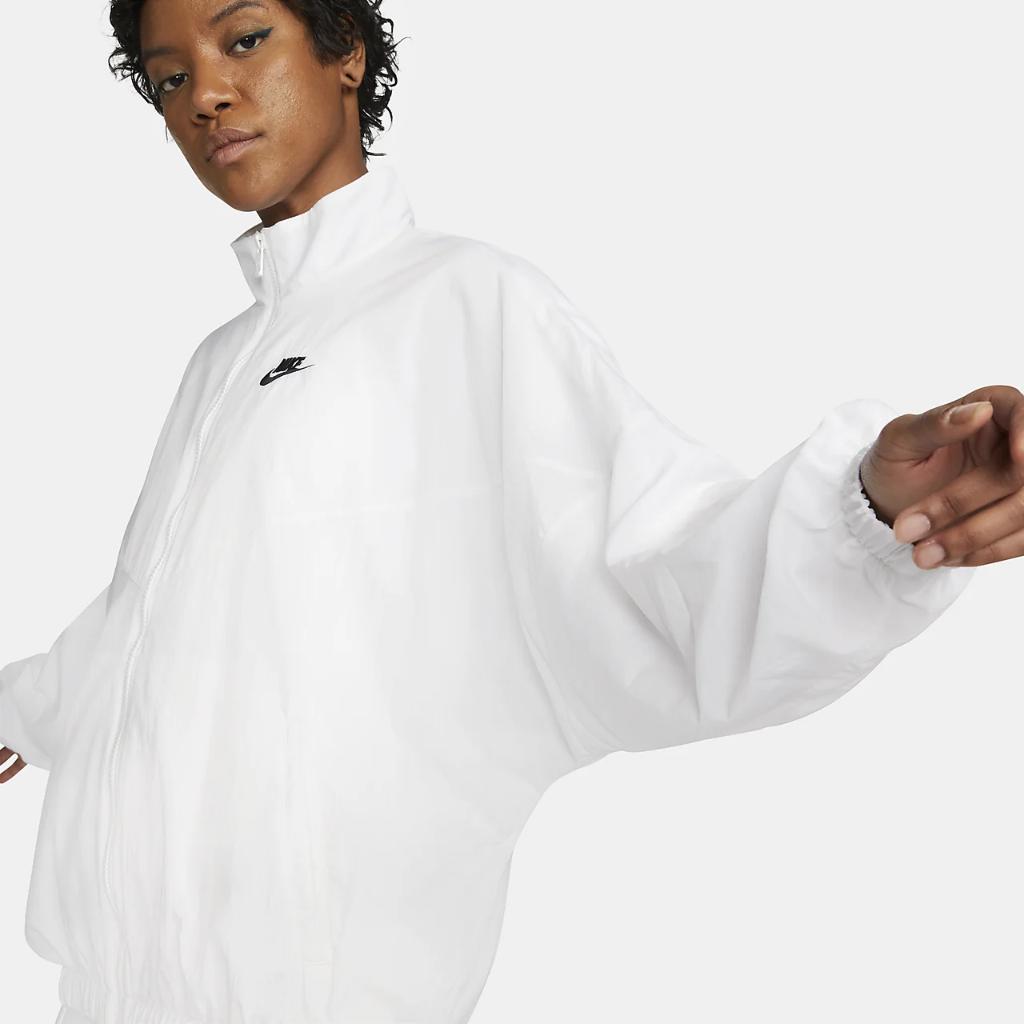 Nike Sportswear Essential Windrunner Women&#039;s Woven Jacket DM6185-100