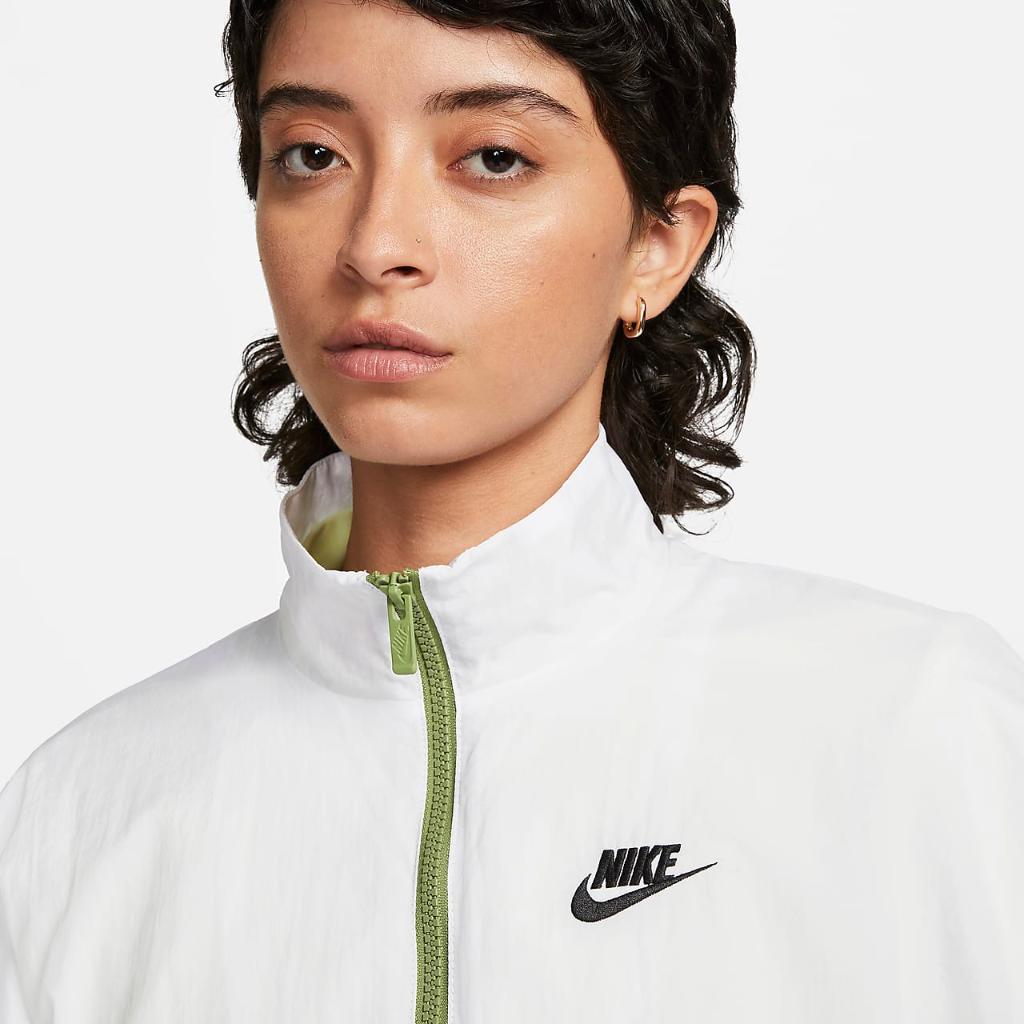 Nike Sportswear Essential Windrunner Women&#039;s Woven Jacket DM6185-103