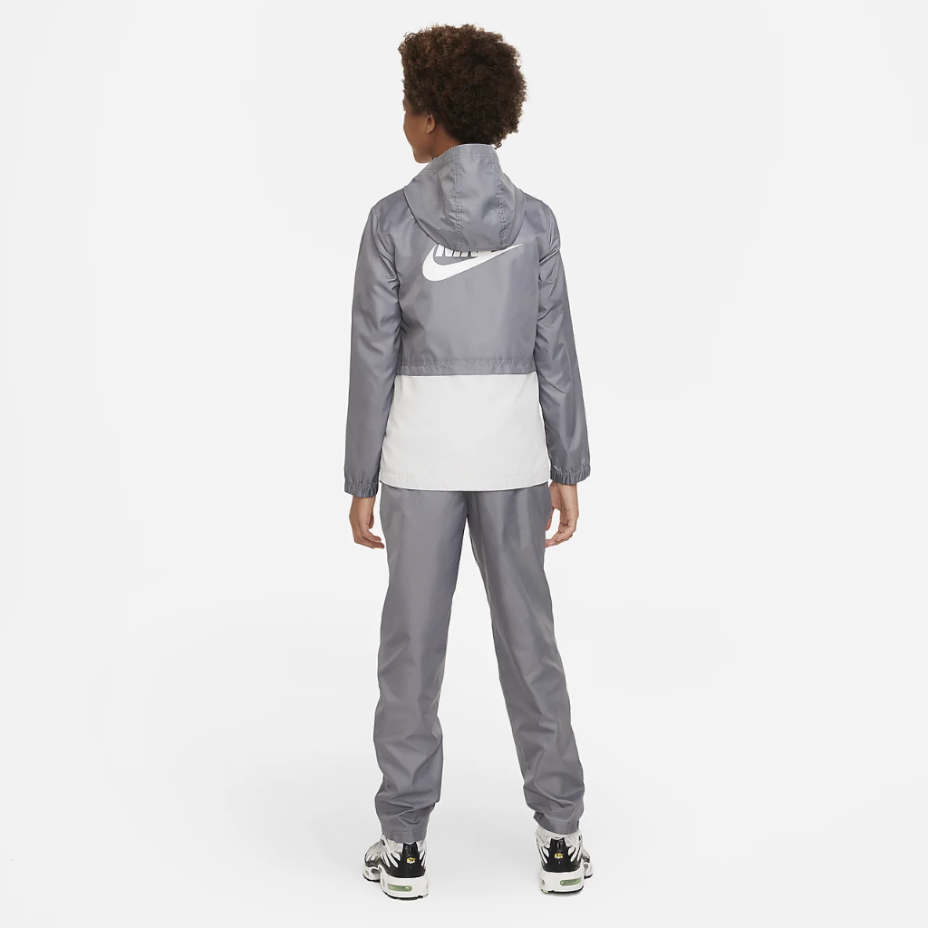 Nike Sportswear Big Kids&#039; Woven Tracksuit DM8035-085